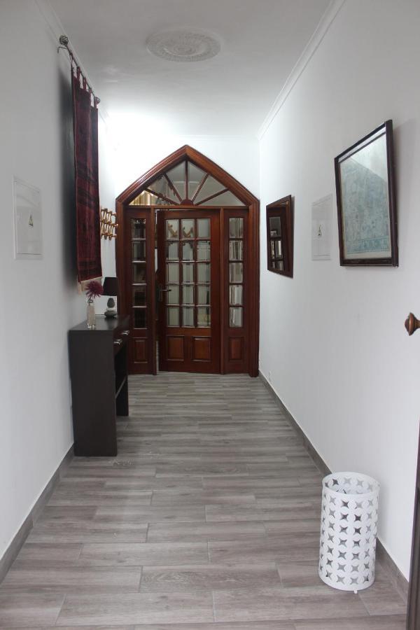 Vitorino De Nemesio Guesthouse Ponta Delgada المظهر الخارجي الصورة