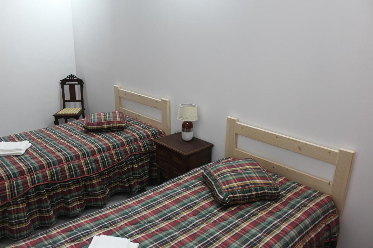 Vitorino De Nemesio Guesthouse Ponta Delgada المظهر الخارجي الصورة