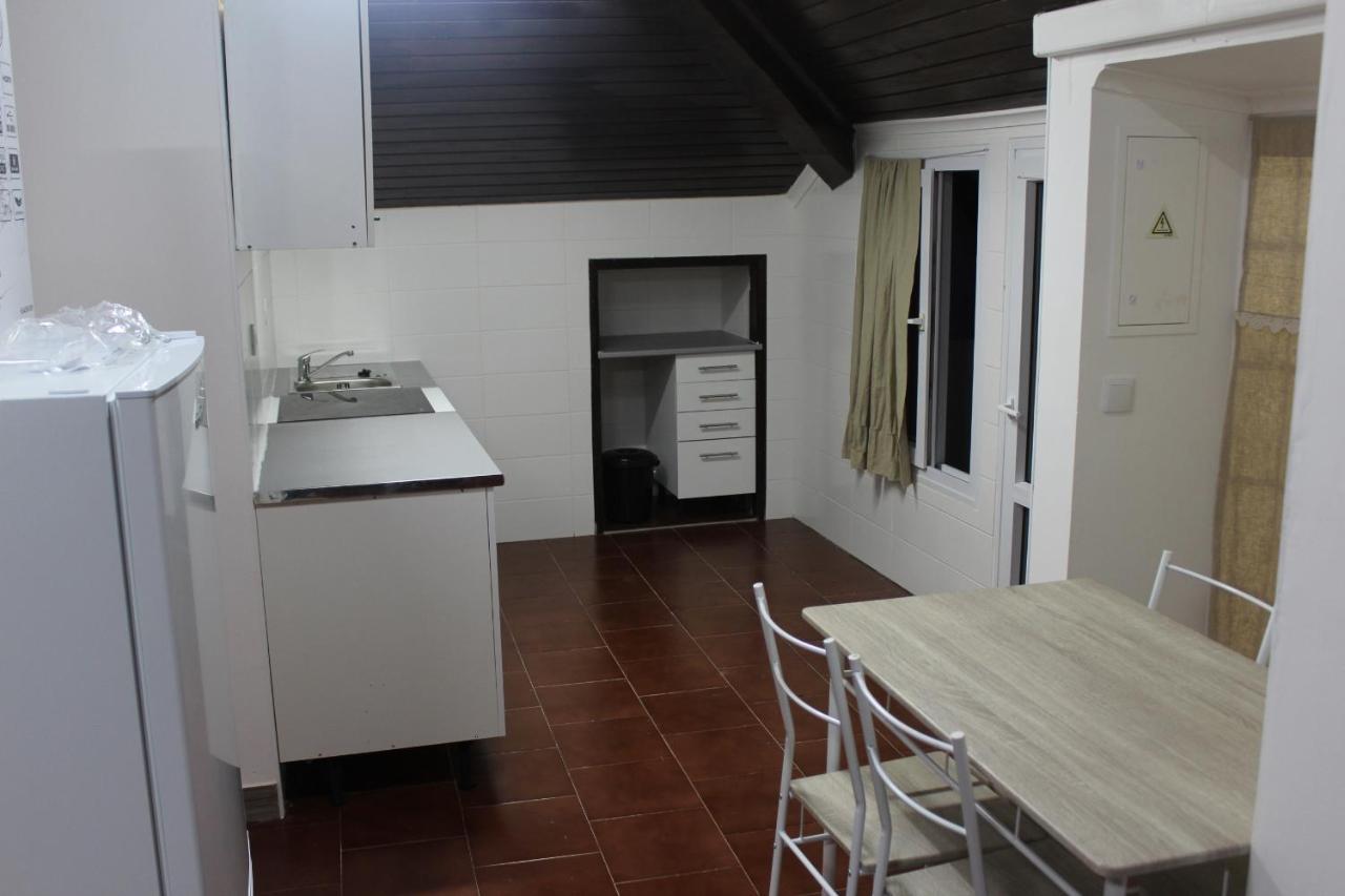 Vitorino De Nemesio Guesthouse Ponta Delgada المظهر الخارجي الصورة