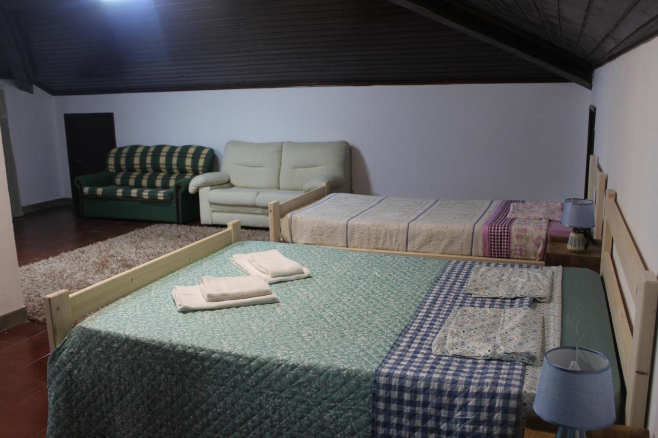 Vitorino De Nemesio Guesthouse Ponta Delgada المظهر الخارجي الصورة